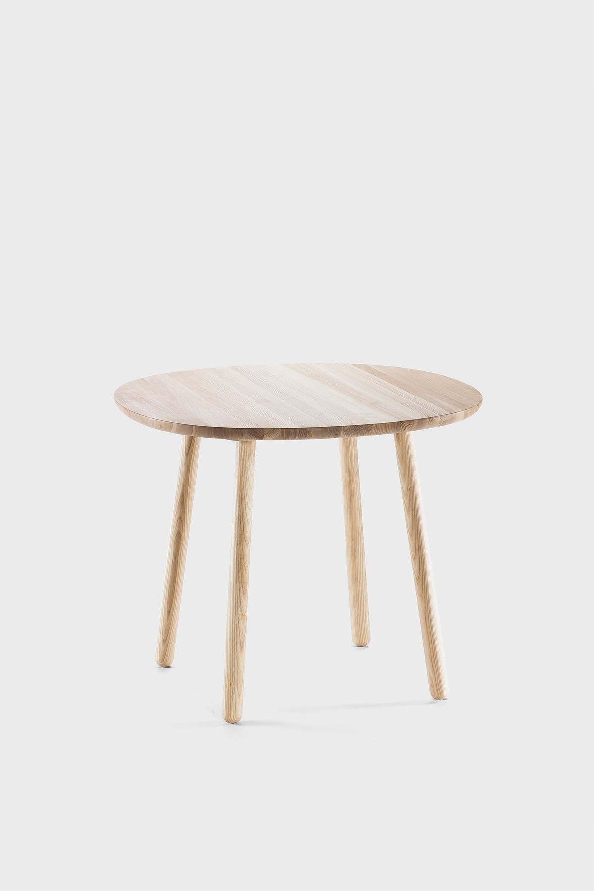 Naïve Dining Table front view