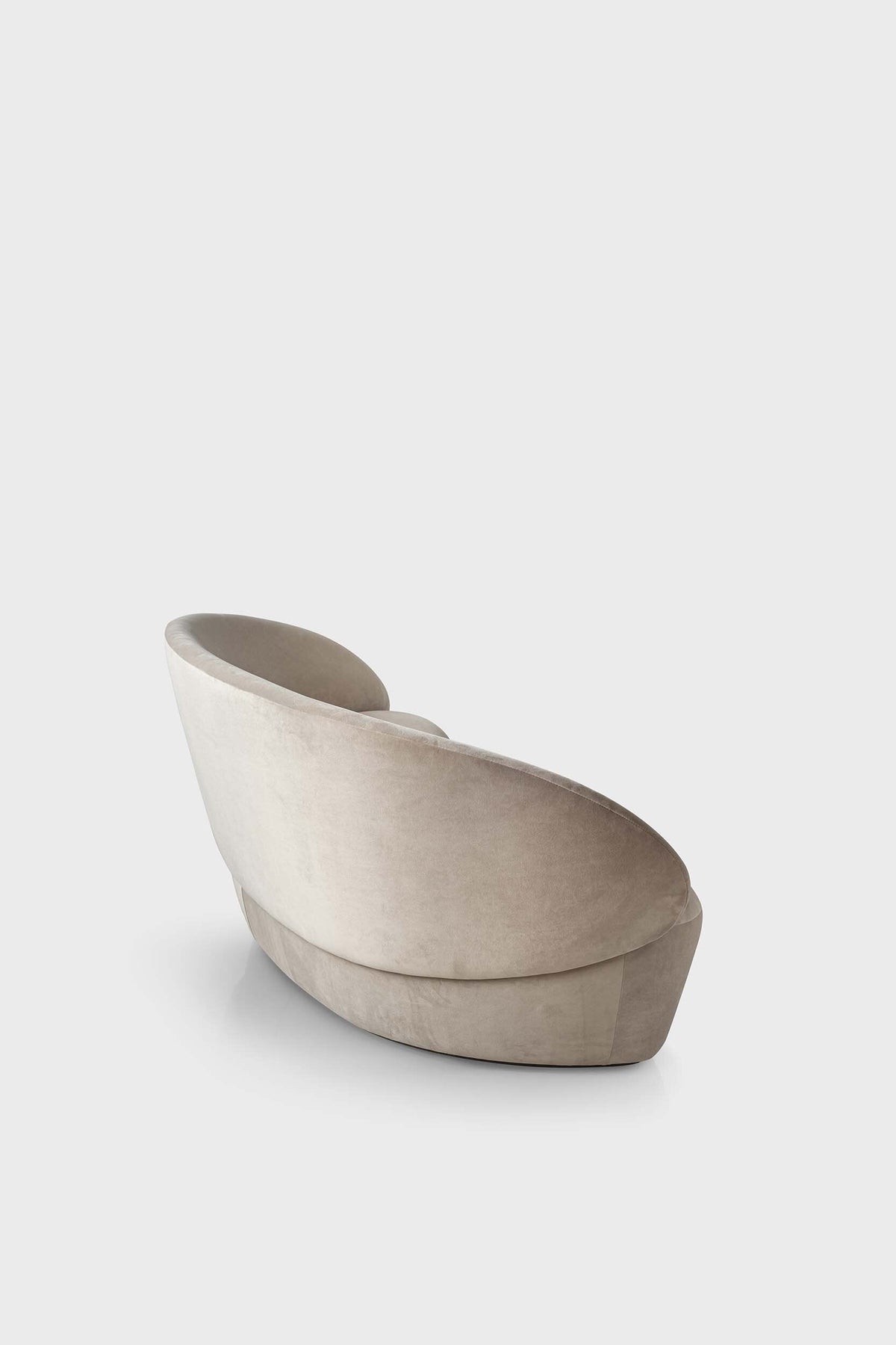 Naïve Sofa front view
