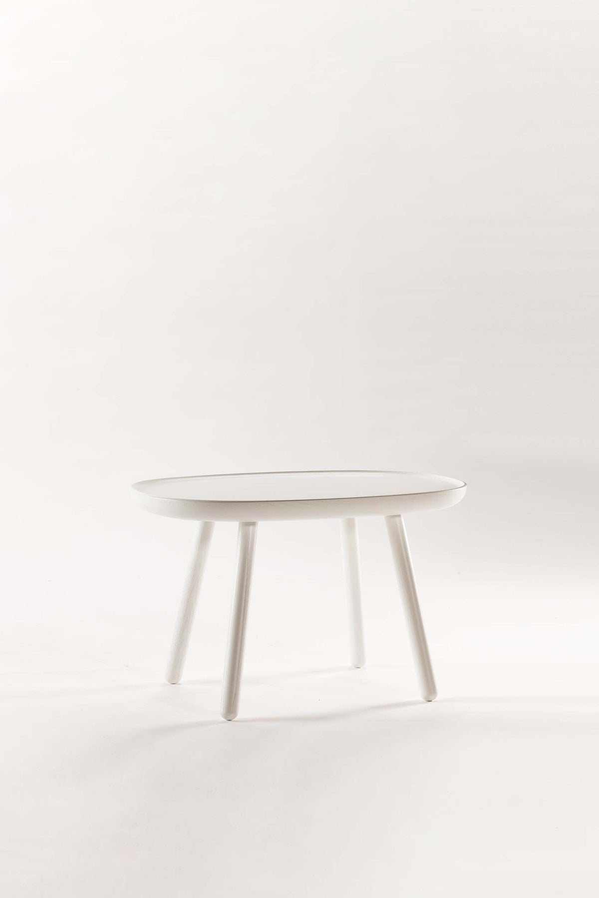 Naïve Side Table front view
