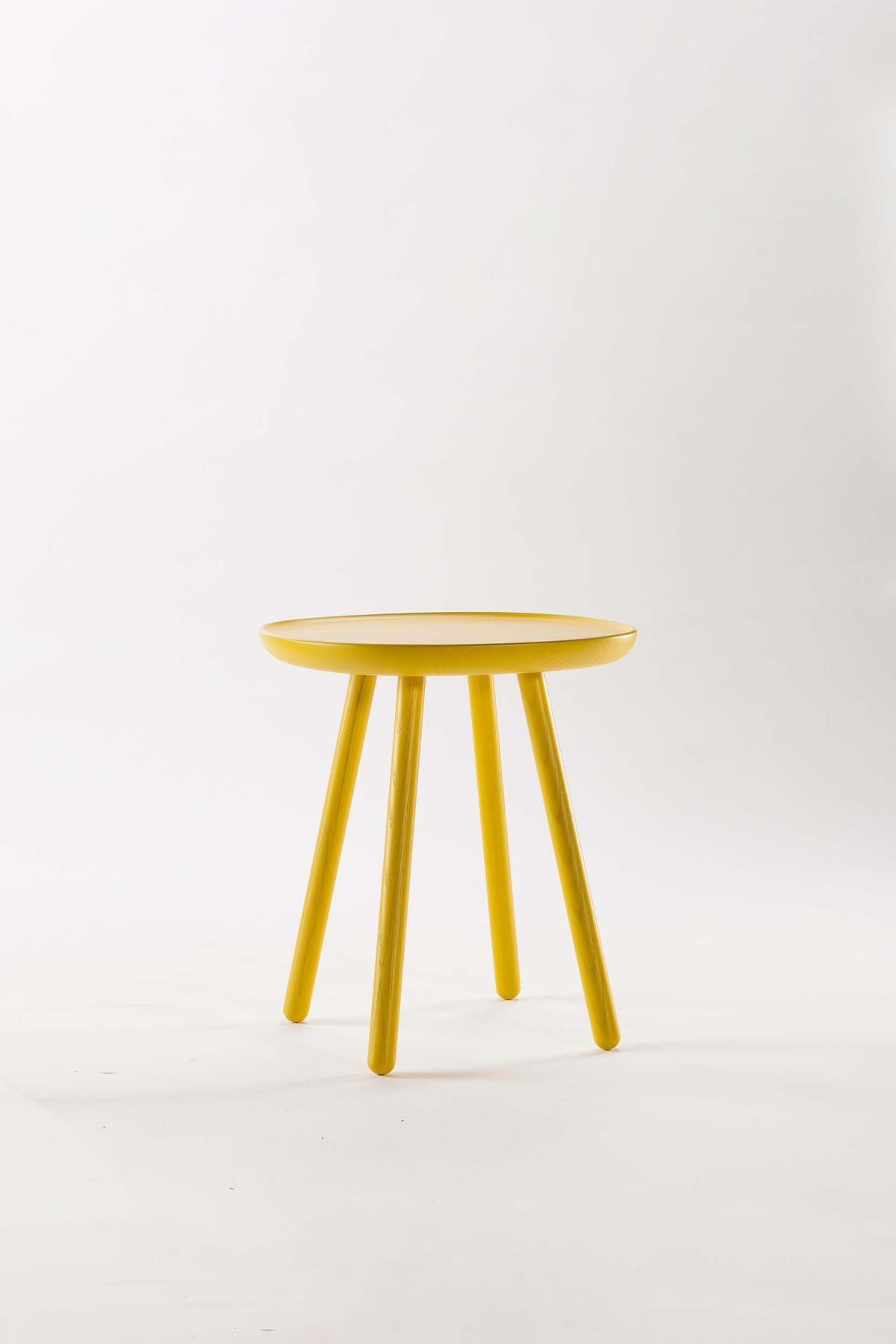 Naïve Side Table front view
